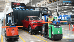 トヨタがタイ第3工場バンポーを公開、Hilux Travo-e電動ピックアップ生産